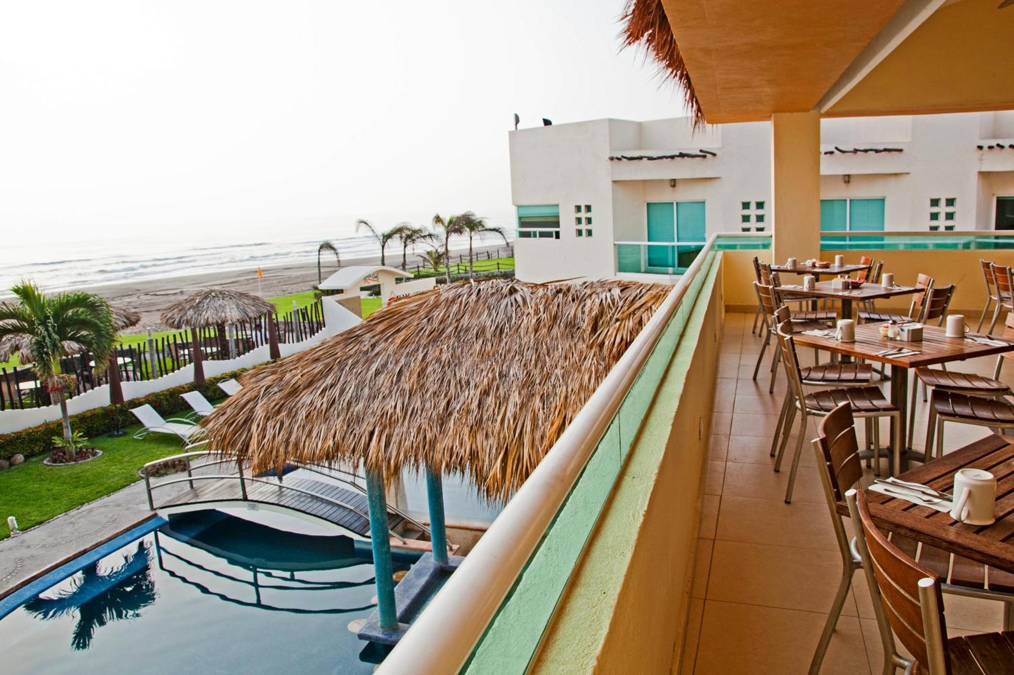 Artisan Playa Esmeralda Family Beach Hotel Playa Chachalacas Eksteriør bilde
